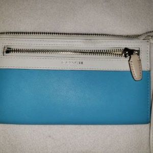 Coach Vintage Top-Zip Skinny Wallet with Wristlet Strap